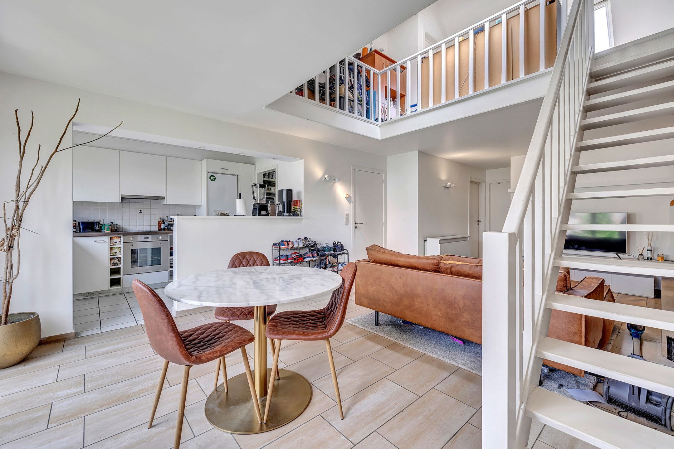 Duplex appartement met drie slaapkamers foto 6