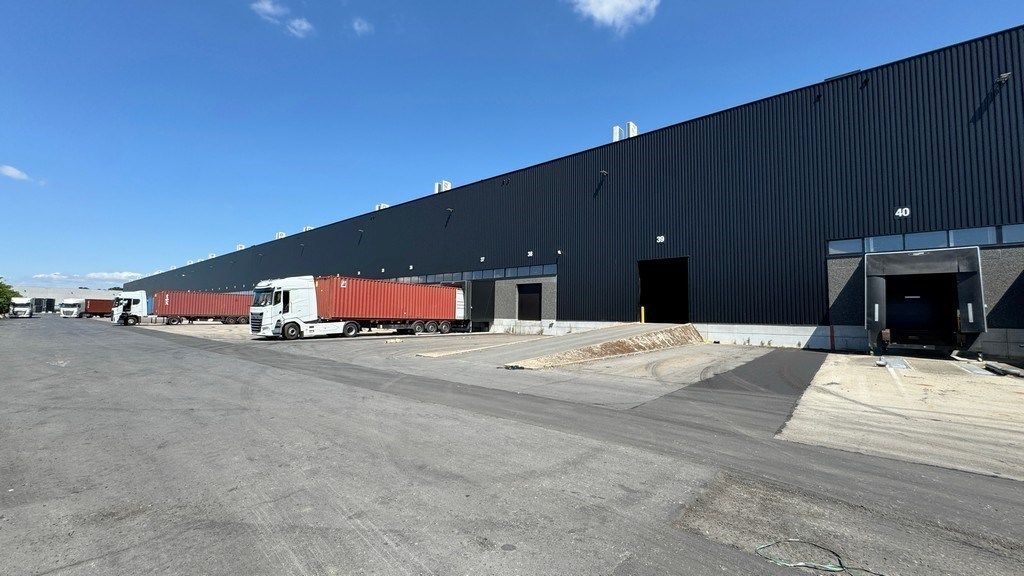 Logistieke loods te huur in IZ De Hulst Willebroek foto 3