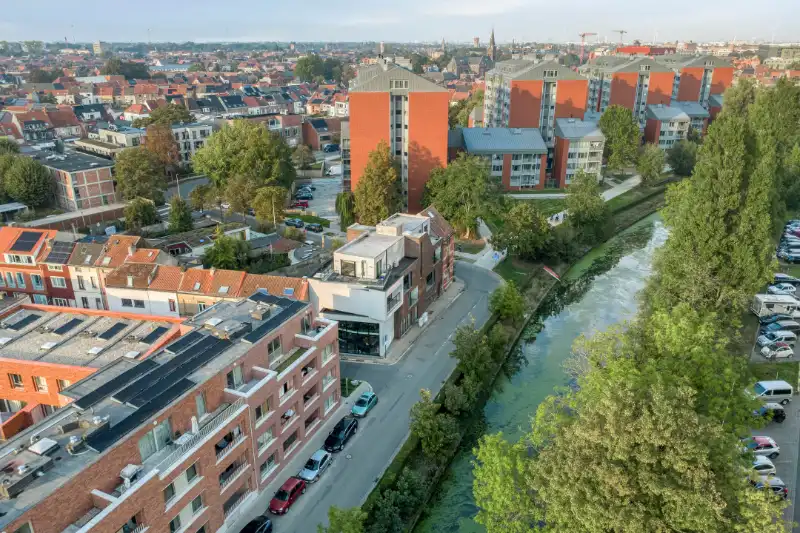 Moderne woning met kantoor en prachtig zicht op de Leie foto 3