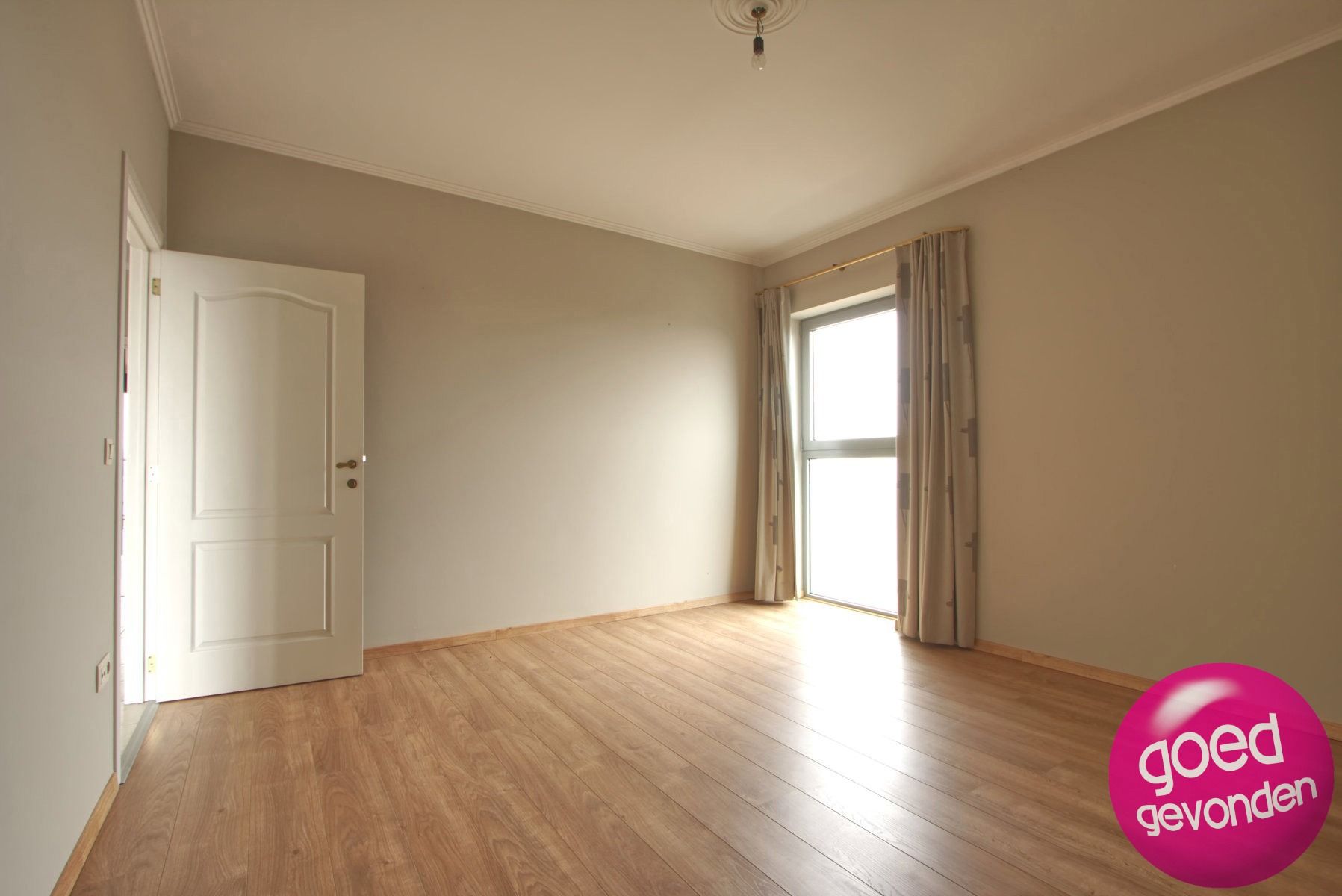 APP 300 m² - 3 SLK - 2 LIVINGS - 2 BDK - PARKING - LIFT foto 24