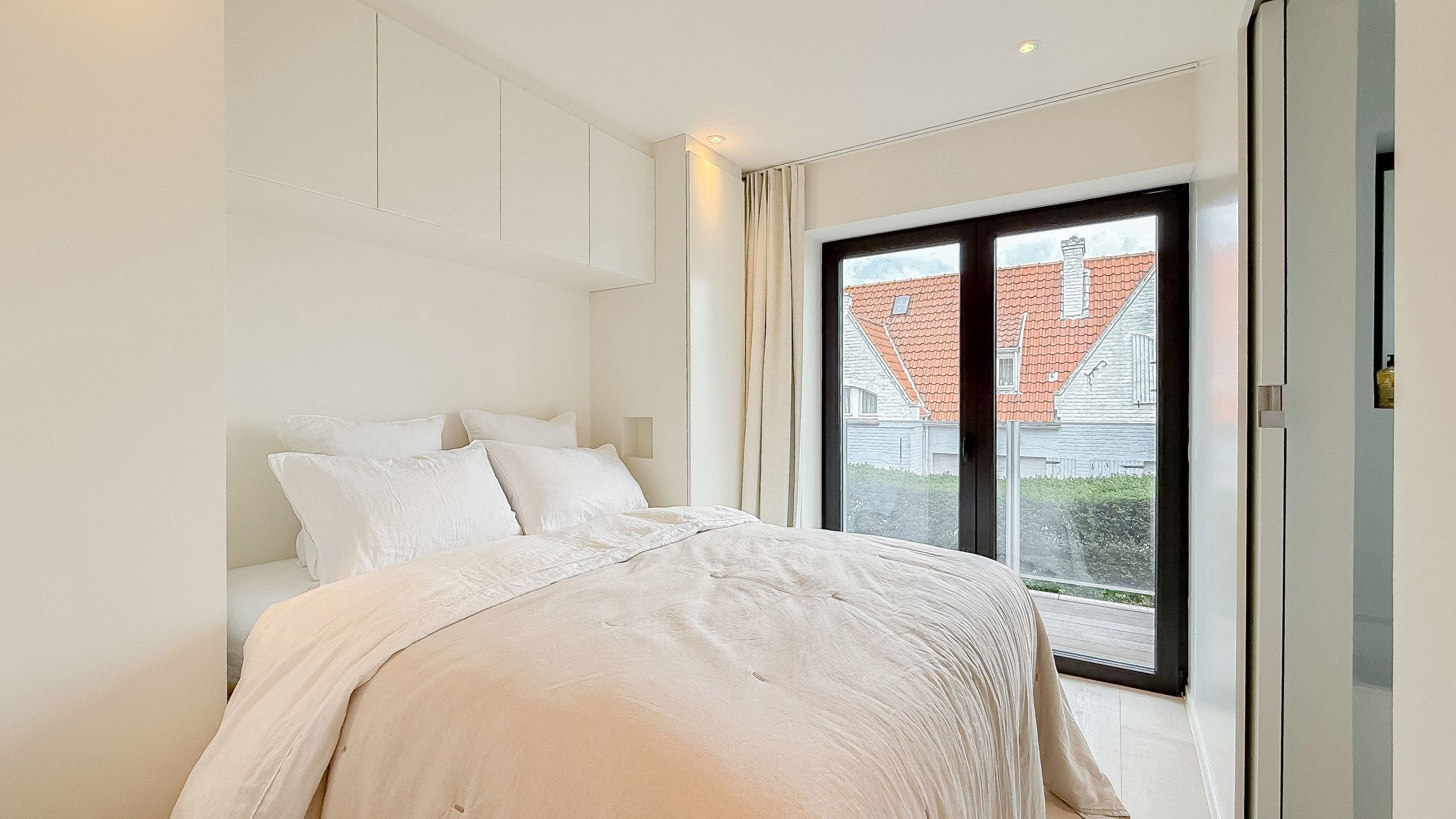 HOEKAPPARTEMENT in villaresidentie te Duinbergen... foto 26