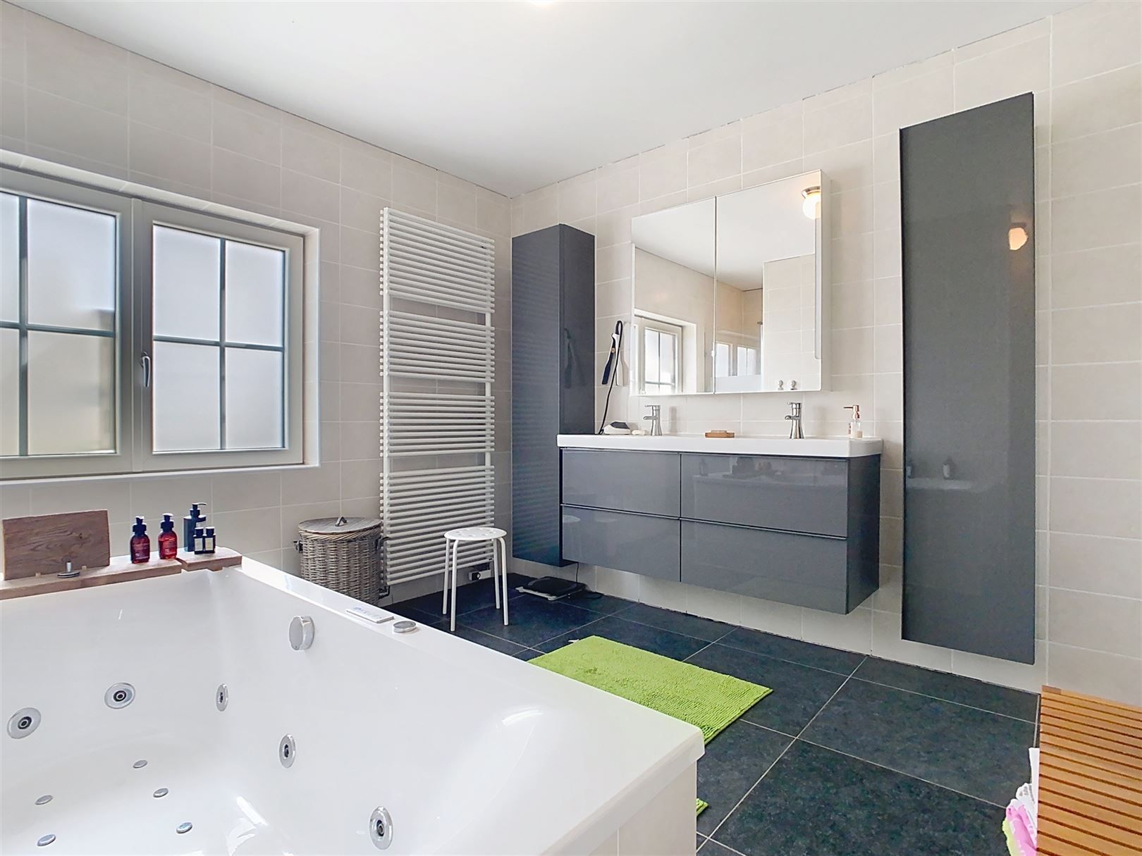Instapklare en ruime woning, 4 slpks, terras, tuin, 3a 91ca foto 50
