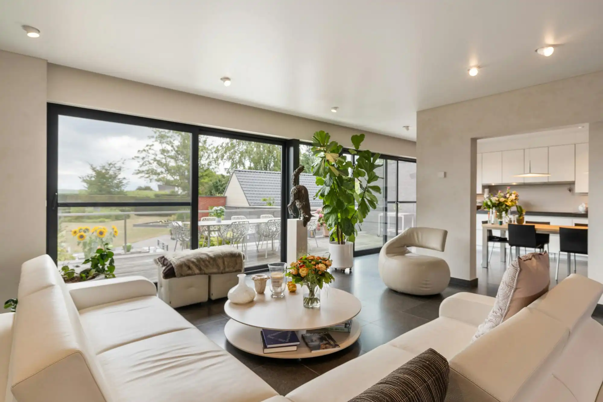 Exclusieve woning met prachtige tuin op top locatie in Meise foto 11