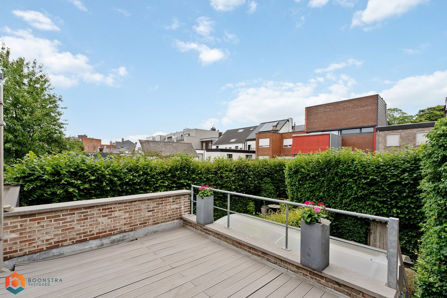 Ruime woning met dubbele praktijkruimte te Boom foto 8