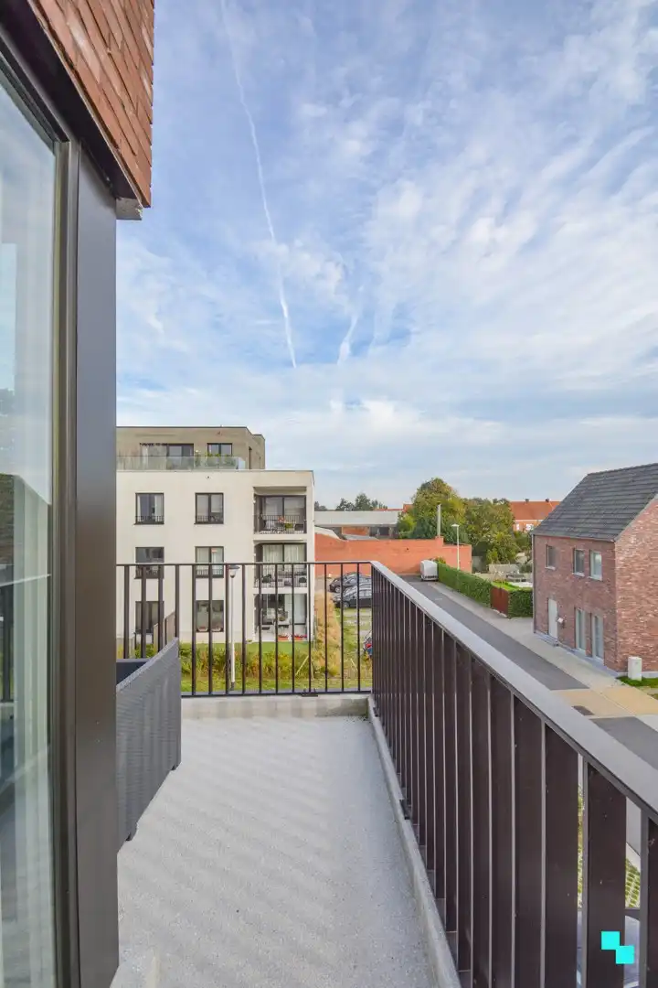 Hoekappartement in rustige groene omgeving te Emelgem foto 12