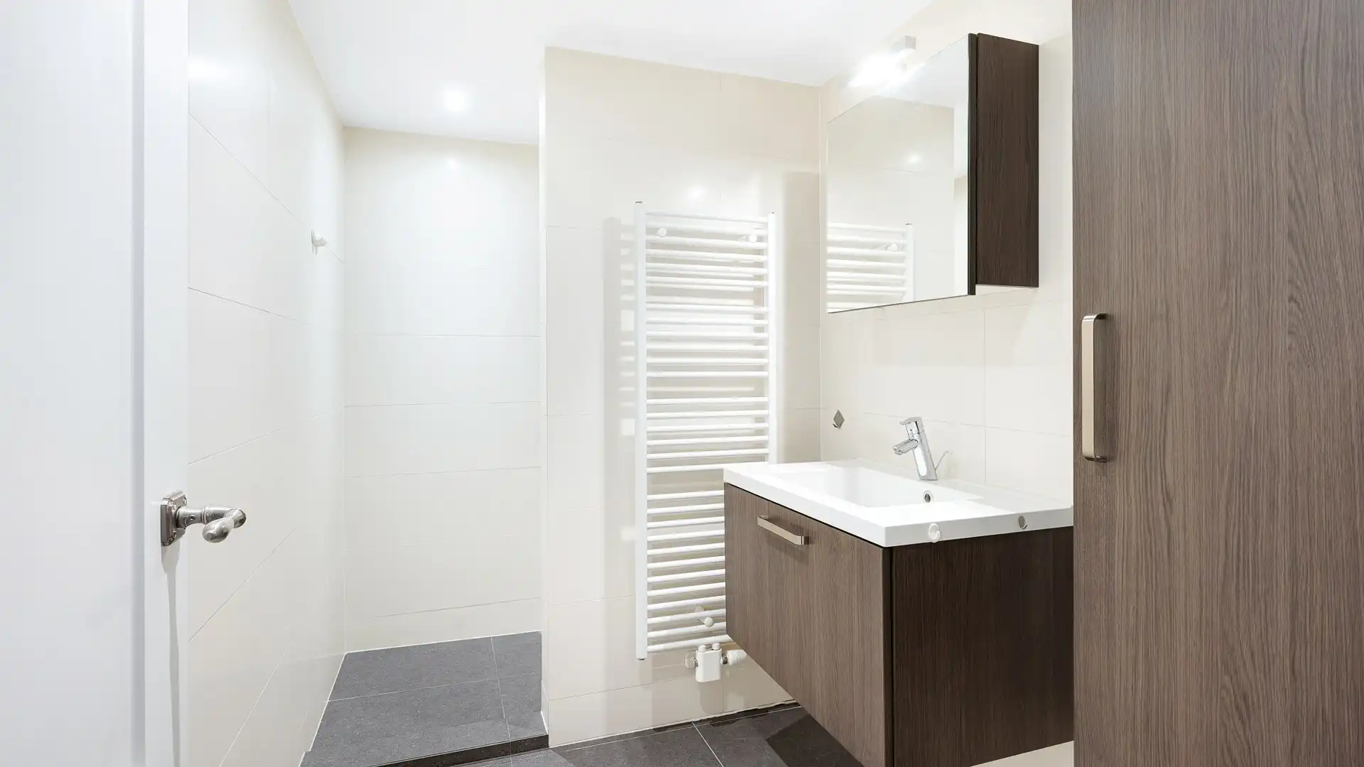 Knap appartement in een recent gebouw te Knokke foto 15