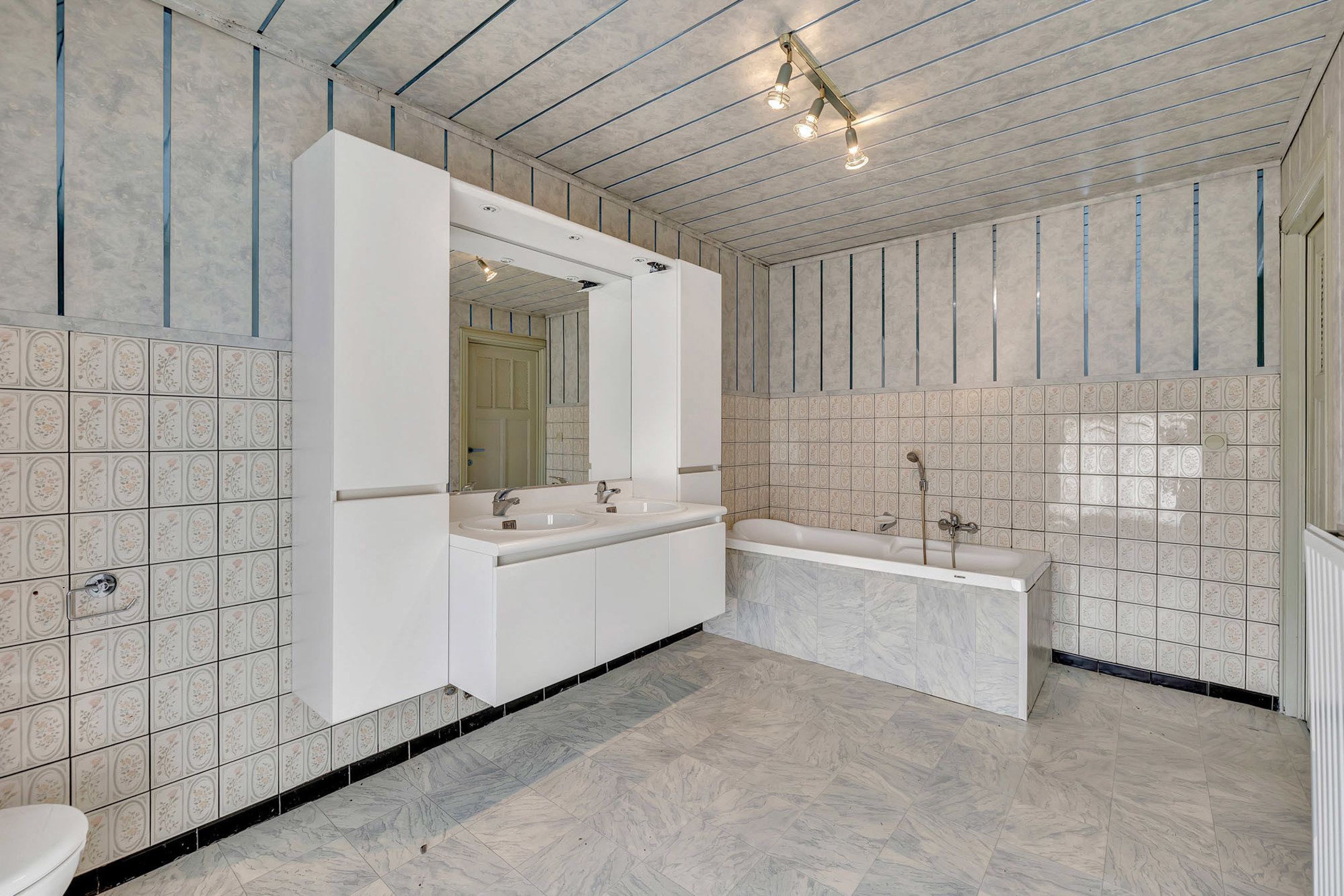 Woning te koop in Appelterre-Eichem! foto 18