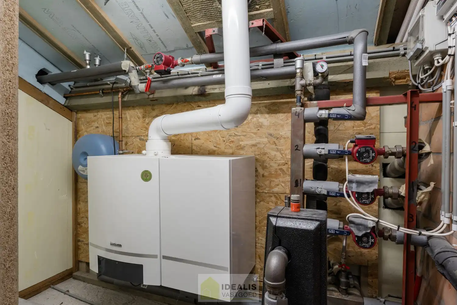 INSTAPKLARE HANDELSRUIMTE VAN MAAR LIEFST +- 410M² MET RIANTE WONING OP SCHITTERENDE COMMERCIËLE ZICHTLOCATIE!! foto 64