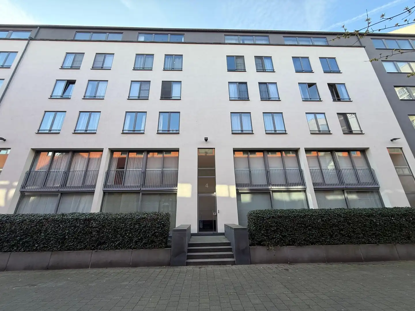 APPARTEMENT MET TERRAS foto {{pictureIndex}}