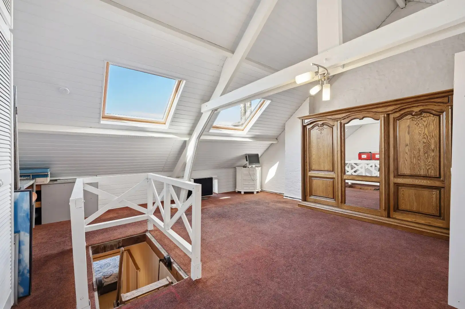 Licht te renoveren gezinswoning met tuin en 3 slaapkamers in Tienen foto 22