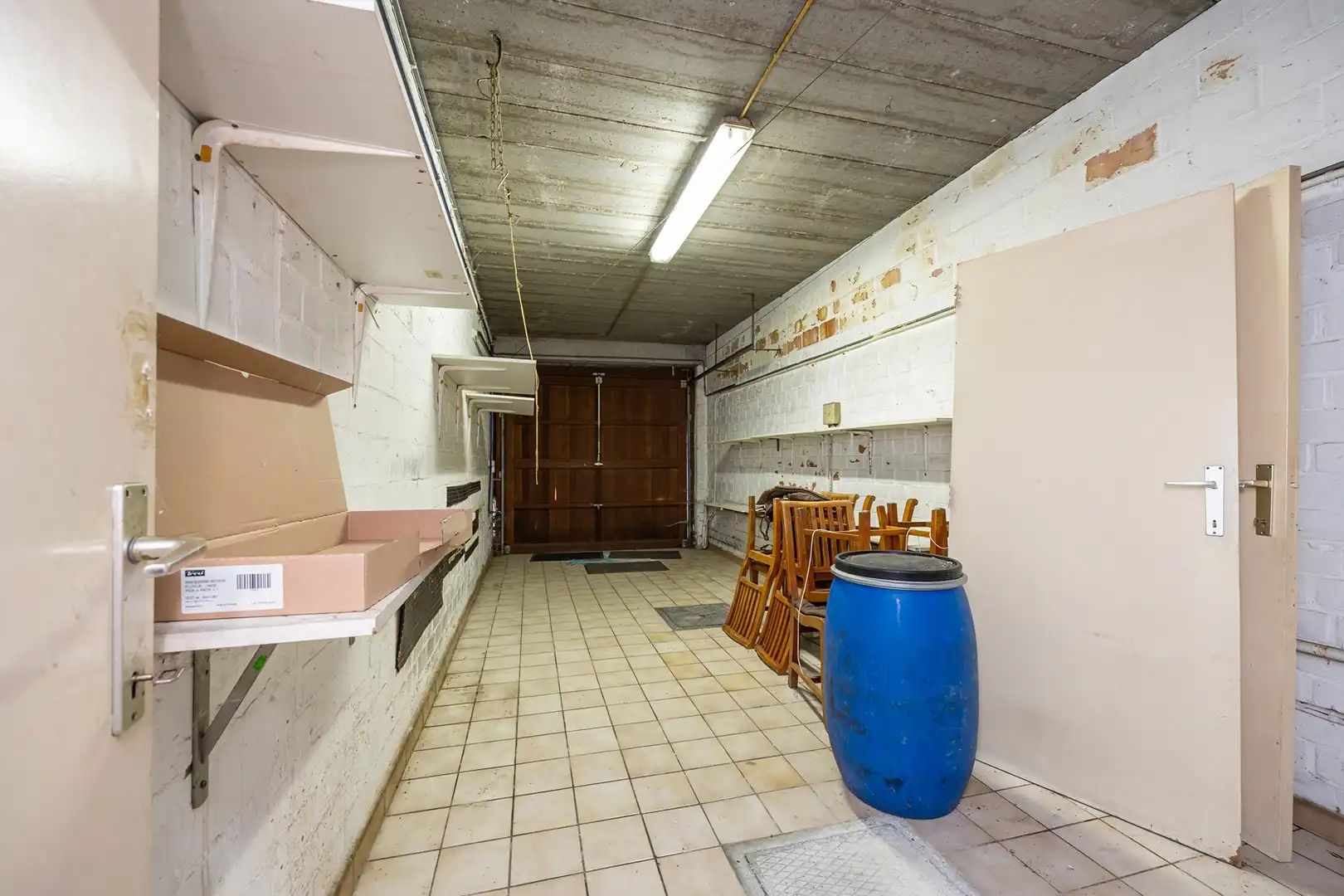 Handelshuis op unieke ligging in Belsele foto 9