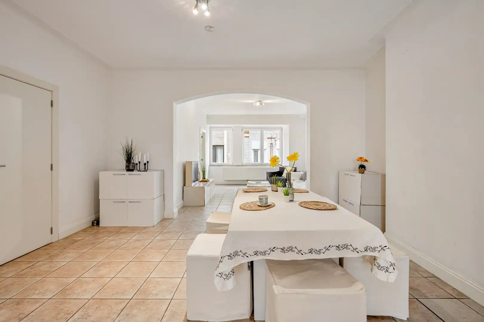 Instapklaar appartement met CENTRUMLIGGING ! foto 2