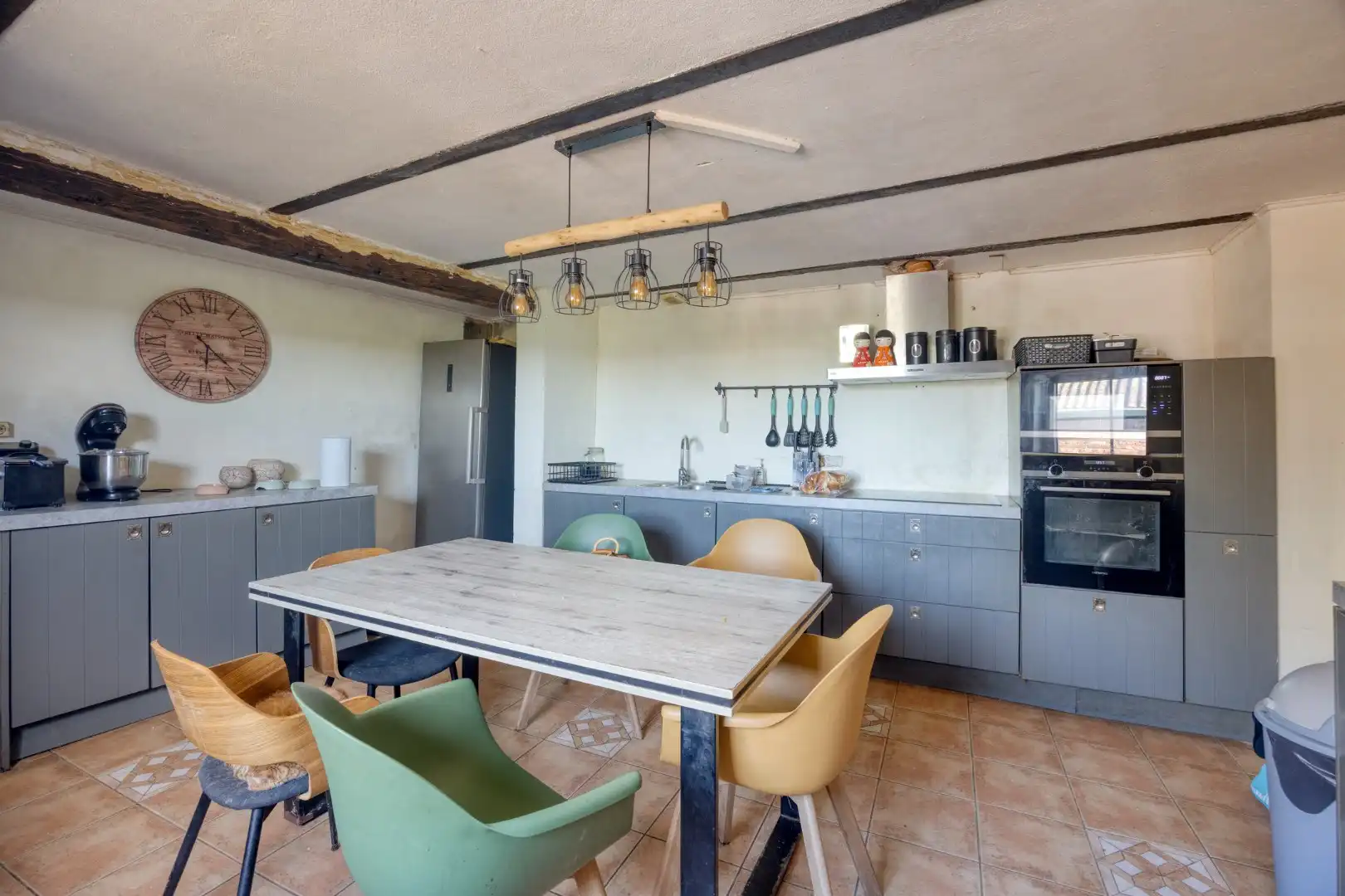 Landelijk gelegen hoevewoning met stallen en omheinde weide op totaal 88a66ca  foto 10