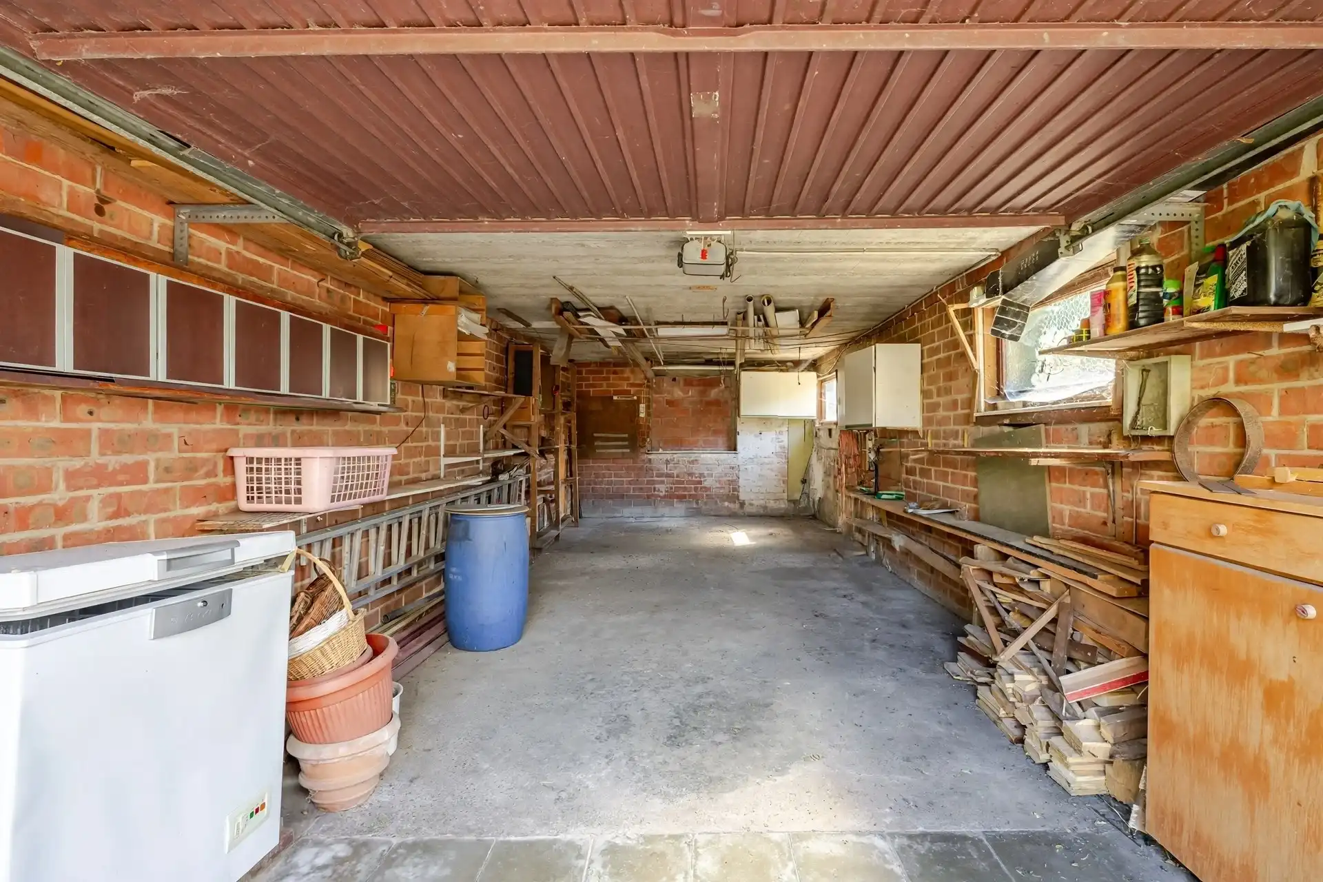Statige woning met 3 slks, zuidgerichte tuin en veel parkeermogelijkheid foto 21