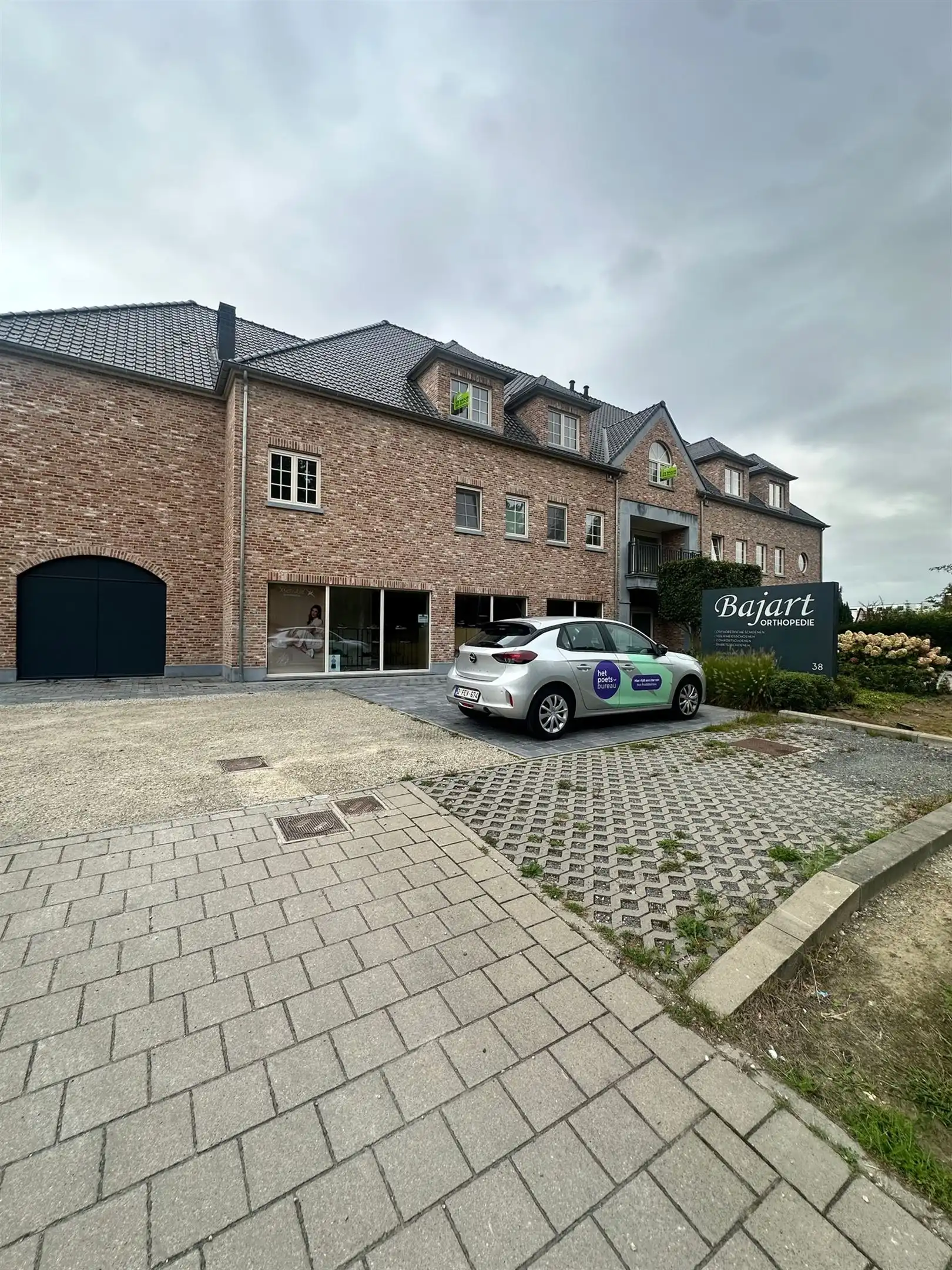 Recent en energiezuinig appartement met 3 slaapkamers, terras en private parkeerplaats in Grembergen foto 28