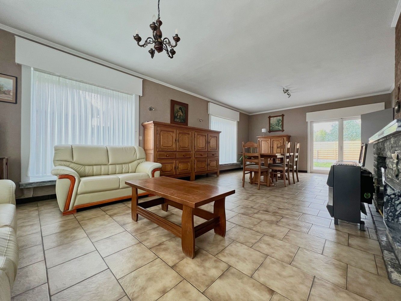 Alleenstaande, lichtrijke gezinswoning met zonnige tuin foto 2