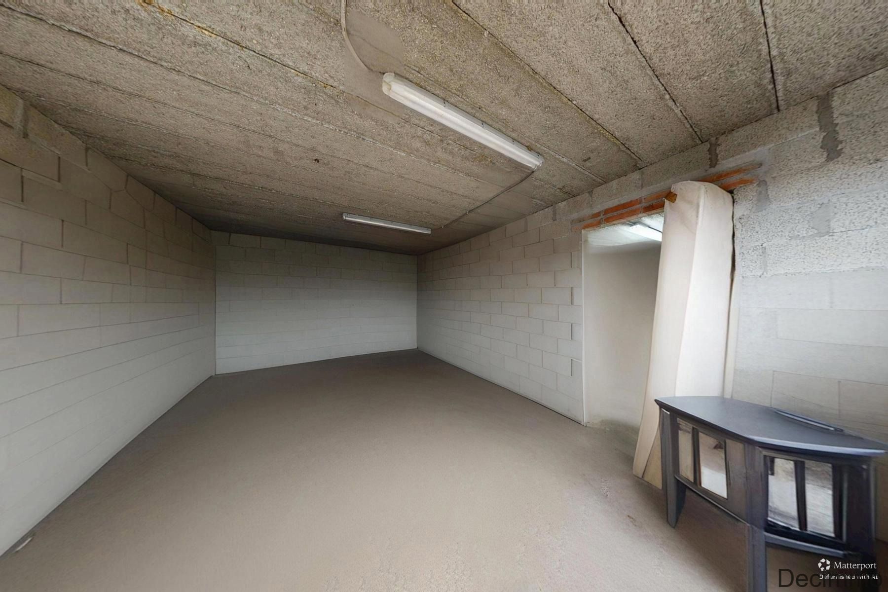 Rustig gelegen gelijkvloers landhuis op ca. 801 m² grond foto 21