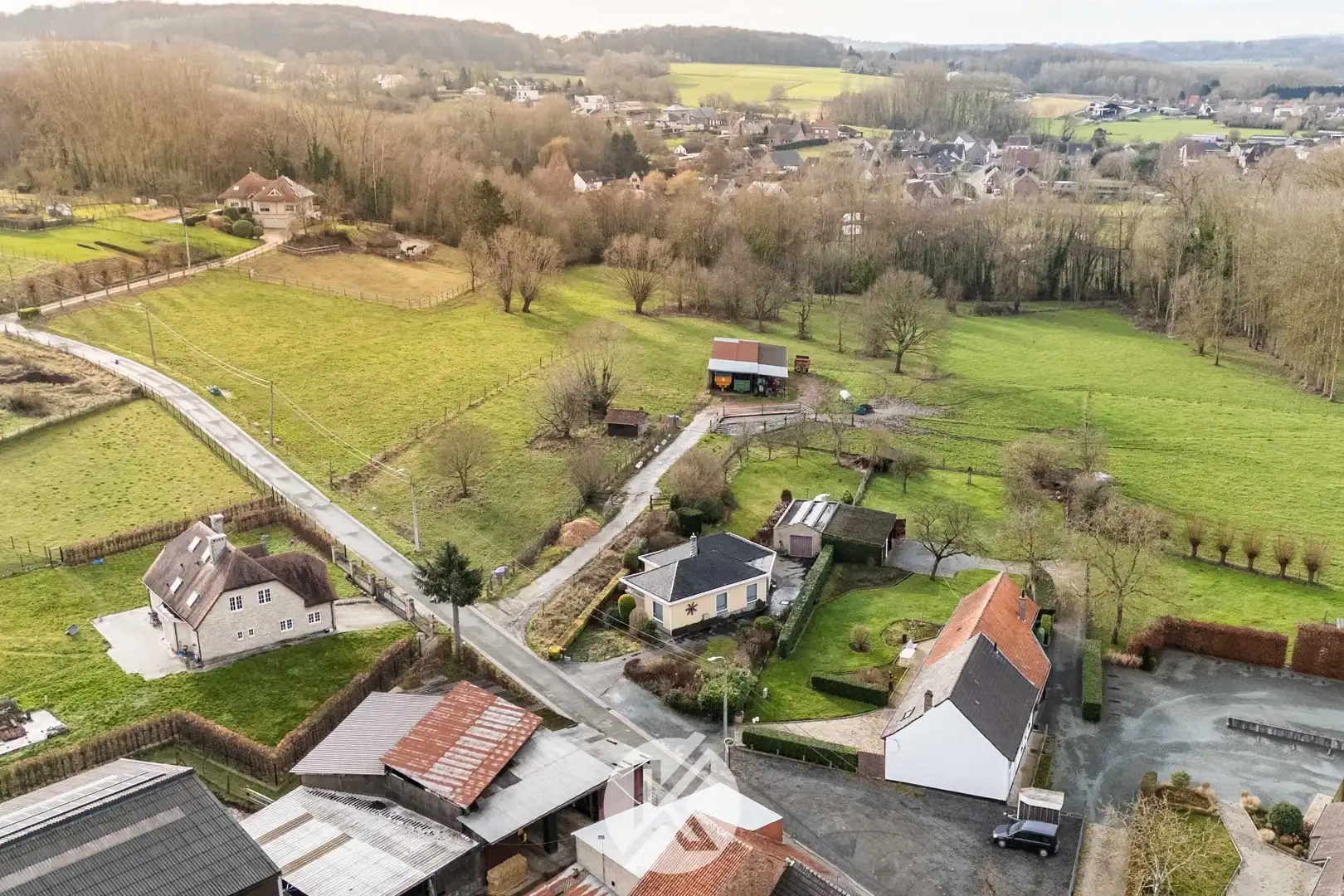 Op te frissen bungalow in landelijke omgeving foto 3