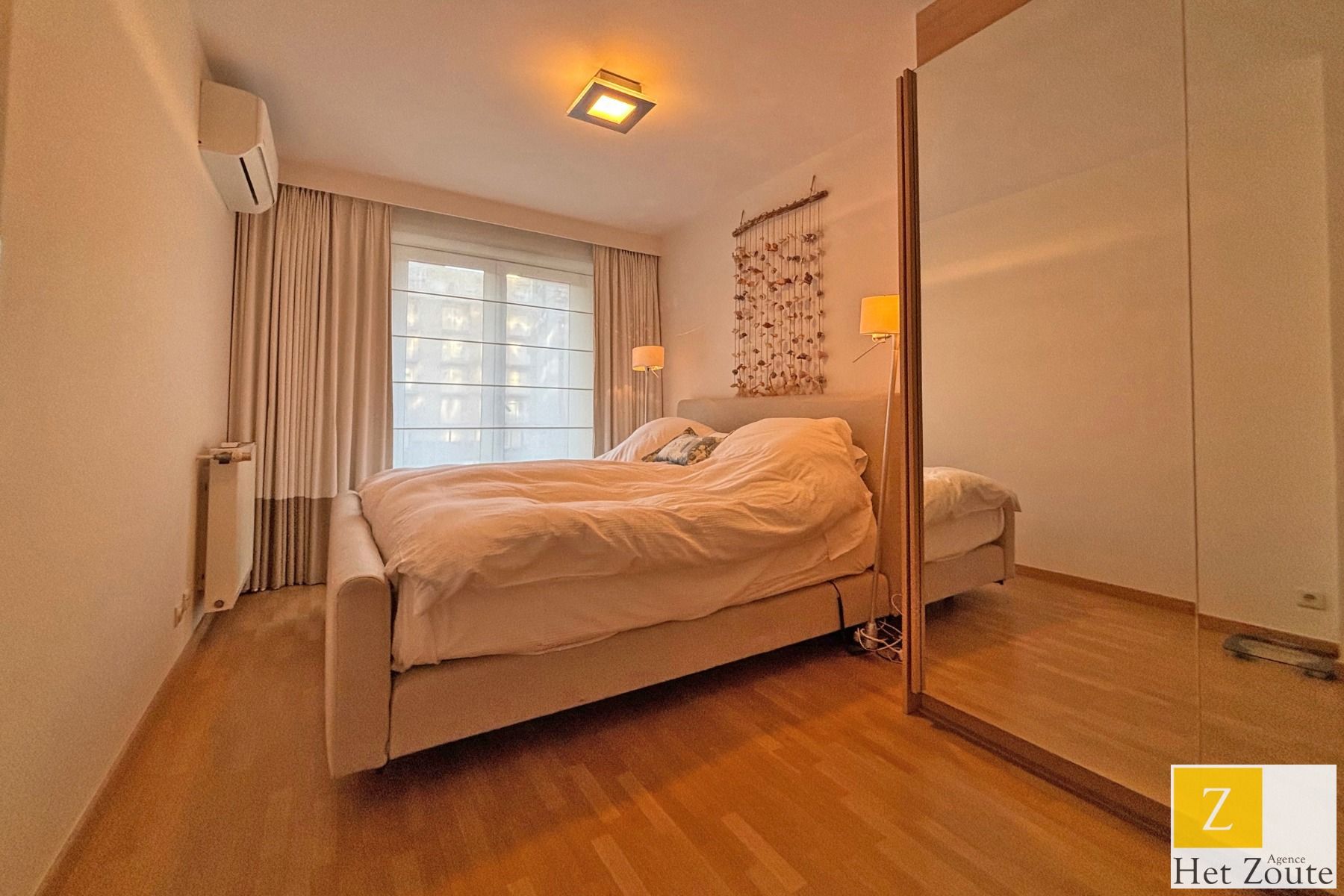 Gemeubeld appartement - frontaal Zeezicht - 4 slaapkamers foto 10