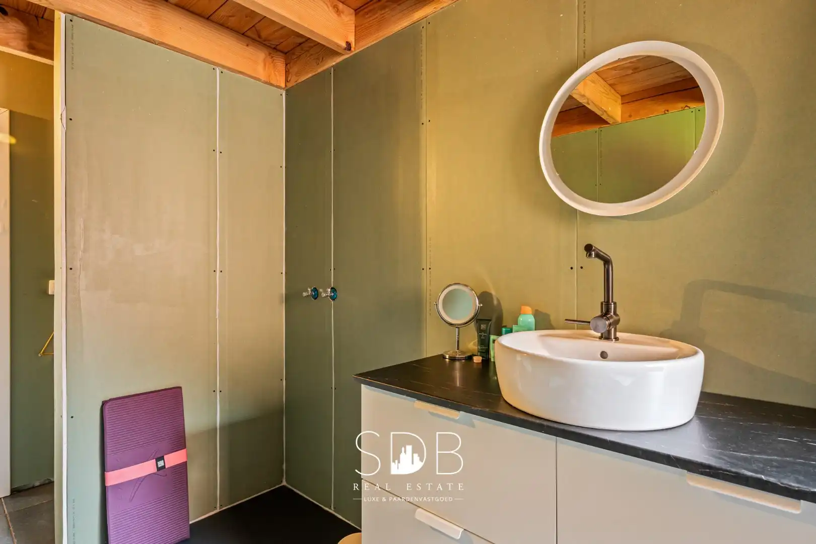 Wonen in Harmonie met de Natuur: Uw Exclusieve Landhuis op 1,5 Ha te Wachtebeke foto 19