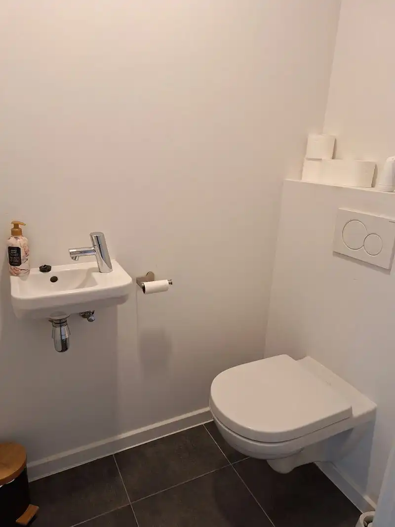 Modern stijlvol appartement VOLLEDIG INSTAPKLAAR foto 16