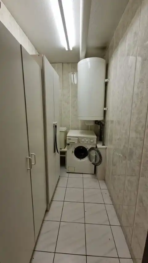 Praktisch ingericht en ruim APPARTEMENT met 2 slaapkamers, mooie leefruimten en garage in centrum van Tienen. foto 16