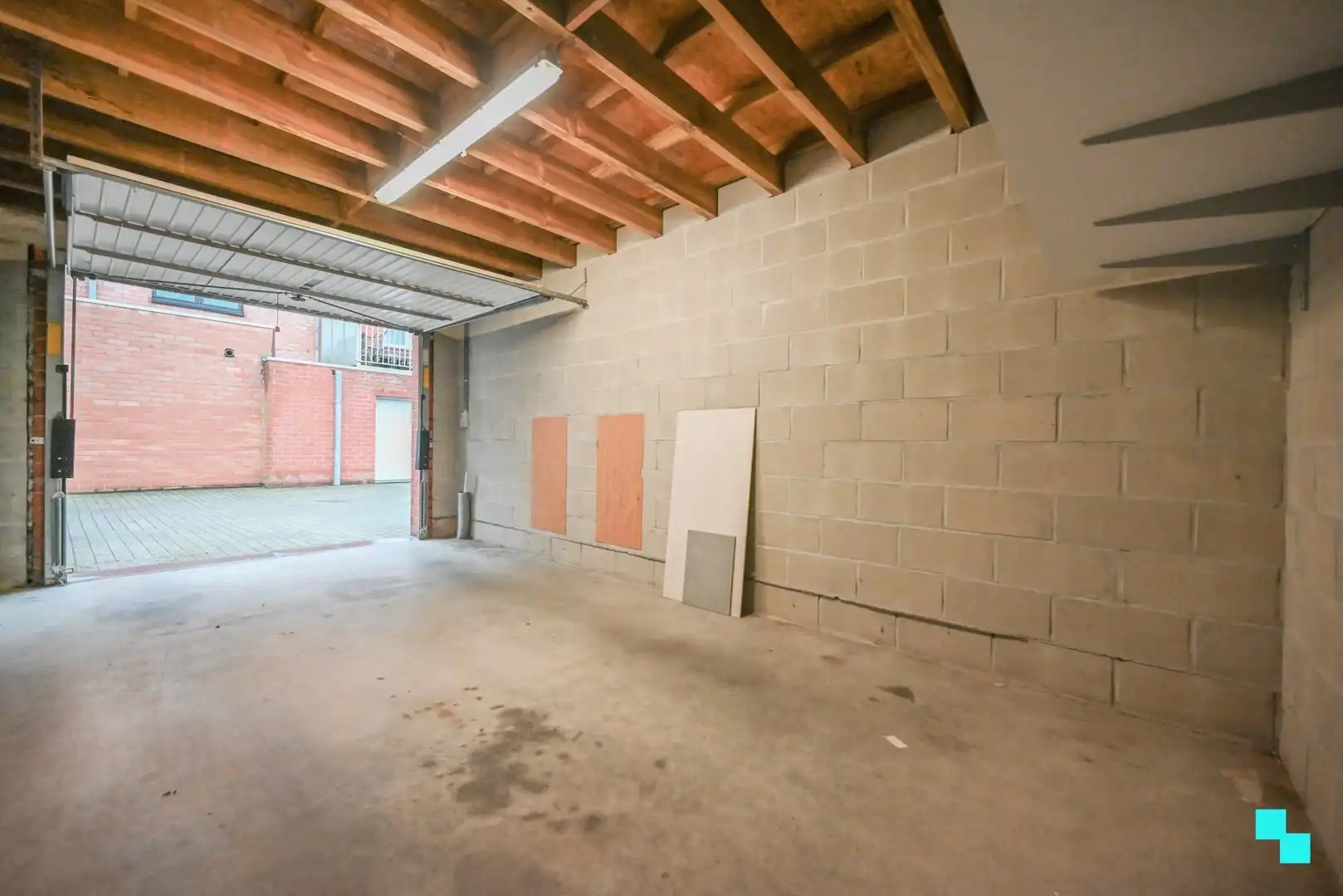 Perfect onderhouden appartement op centrumlocatie te Izegem foto 25