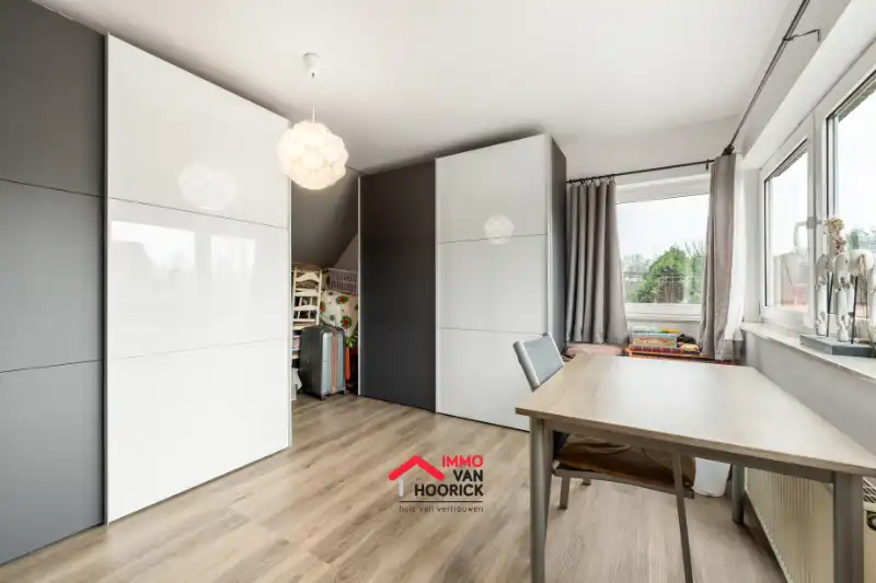 Knappe instapklare woning OB - 3 slpkmrs - 500m² grondopp. foto 14