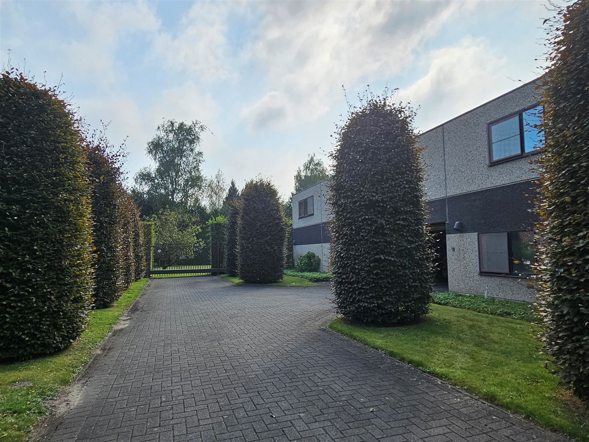 handelspand met woonst foto 28