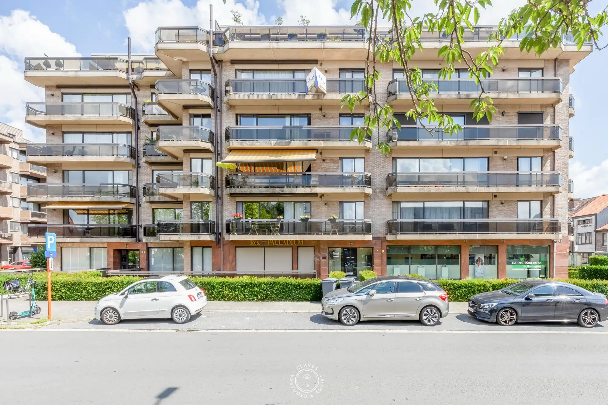 Bijzonder ruim appartement met zuidgericht terras foto 21