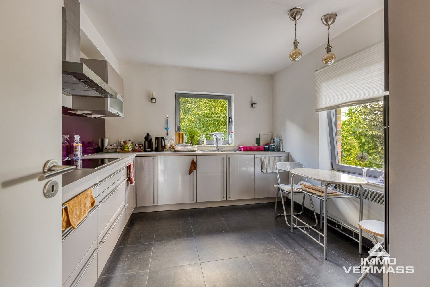 Ruim duplexappartement met 3 slaapkamers, zonnig terras en parking  in Leuven foto 8