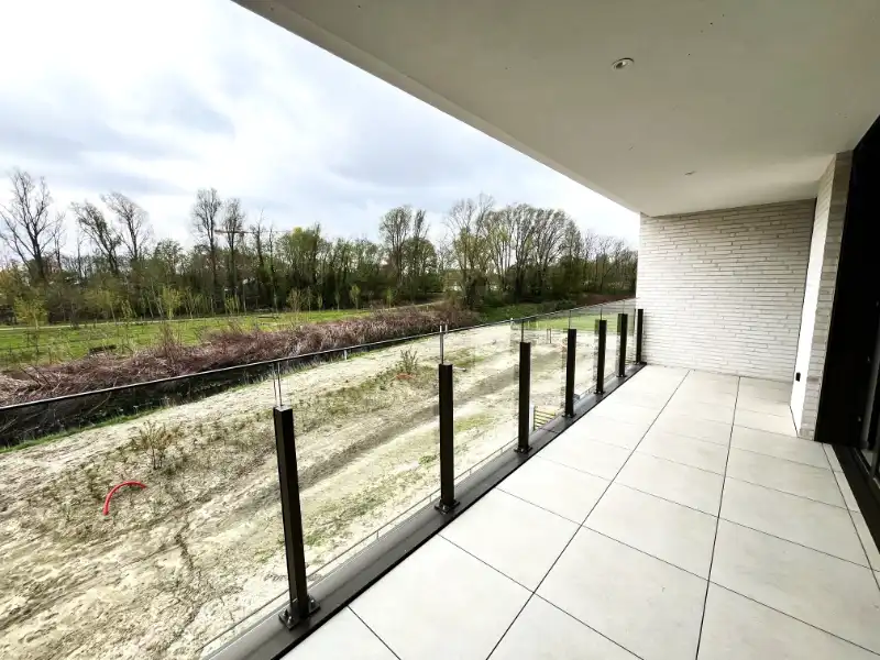 1 slaapkamer appartemnt met groot terras en garage foto 14