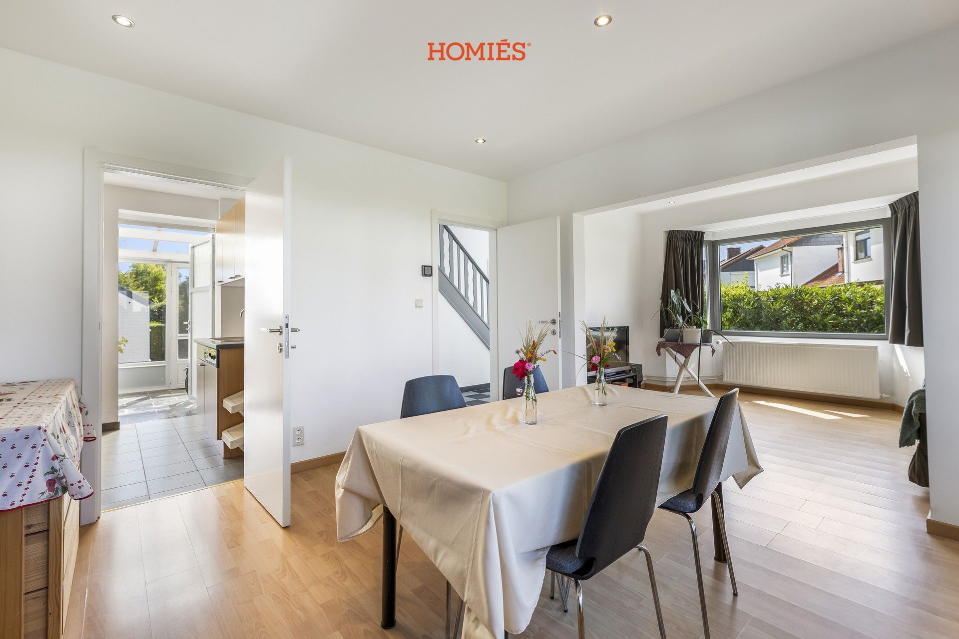 Mooie woning in residentiële omgeving foto 8