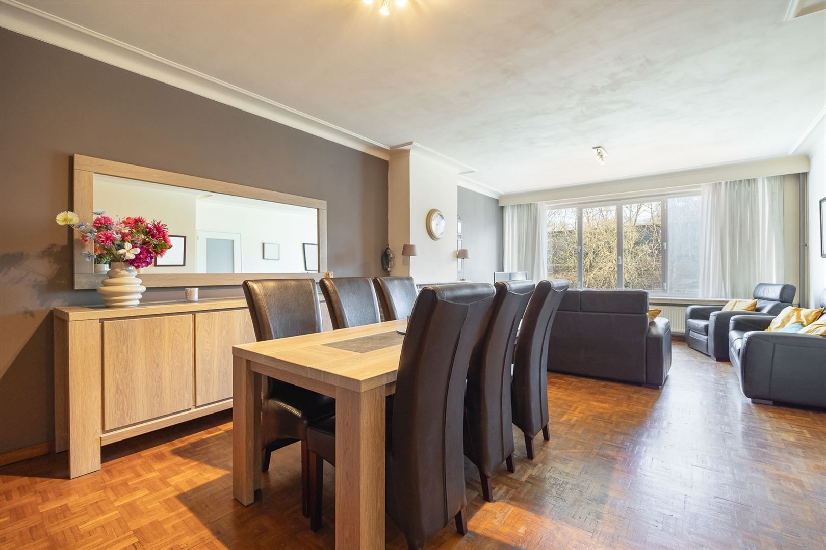 Appartement met 2 slaapkamers te Deurne foto {{pictureIndex}}