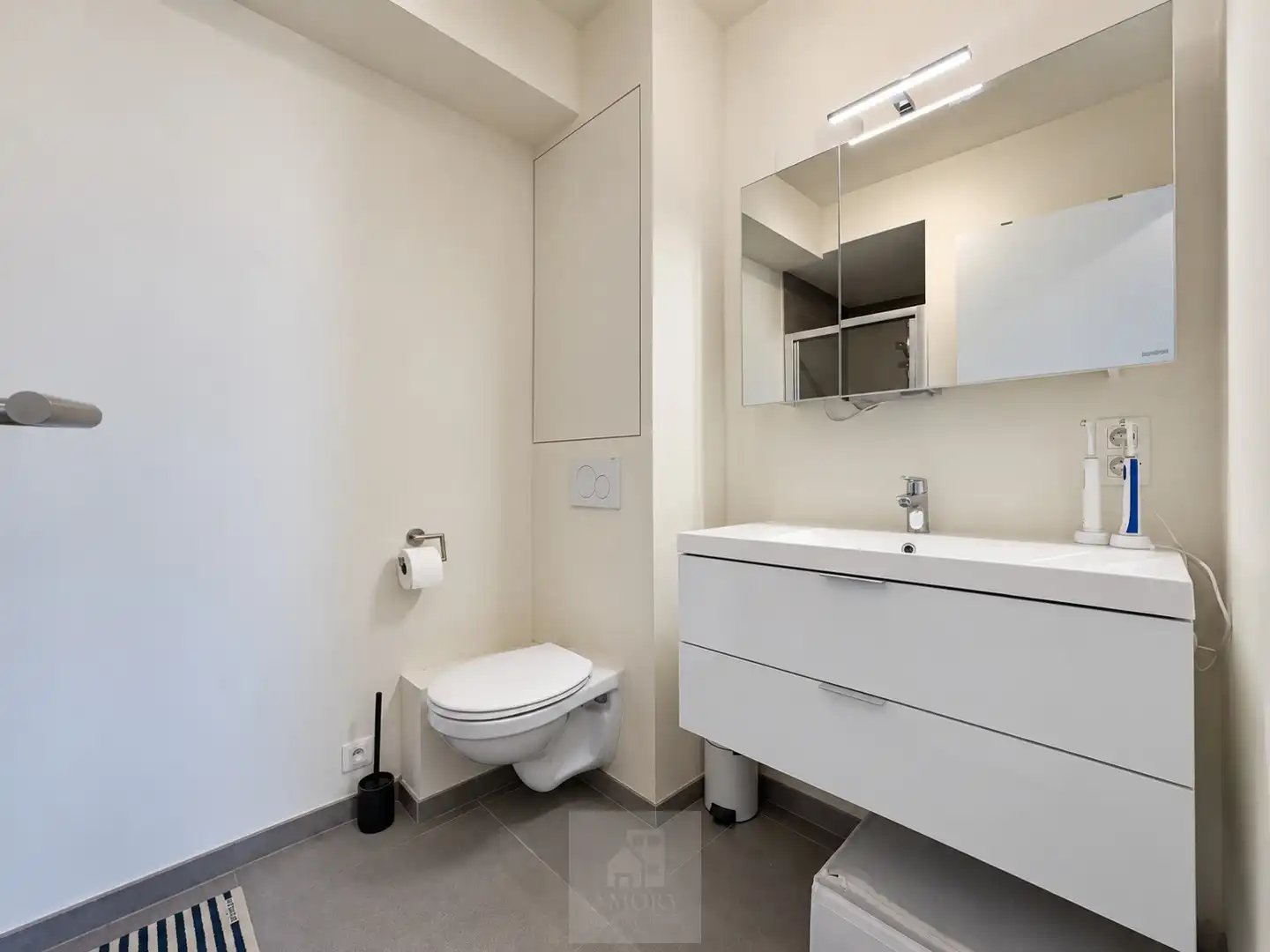 Recent en energiezuinig 1-slaapkamerappartement met autostaanplaats in Wondelgem foto 9