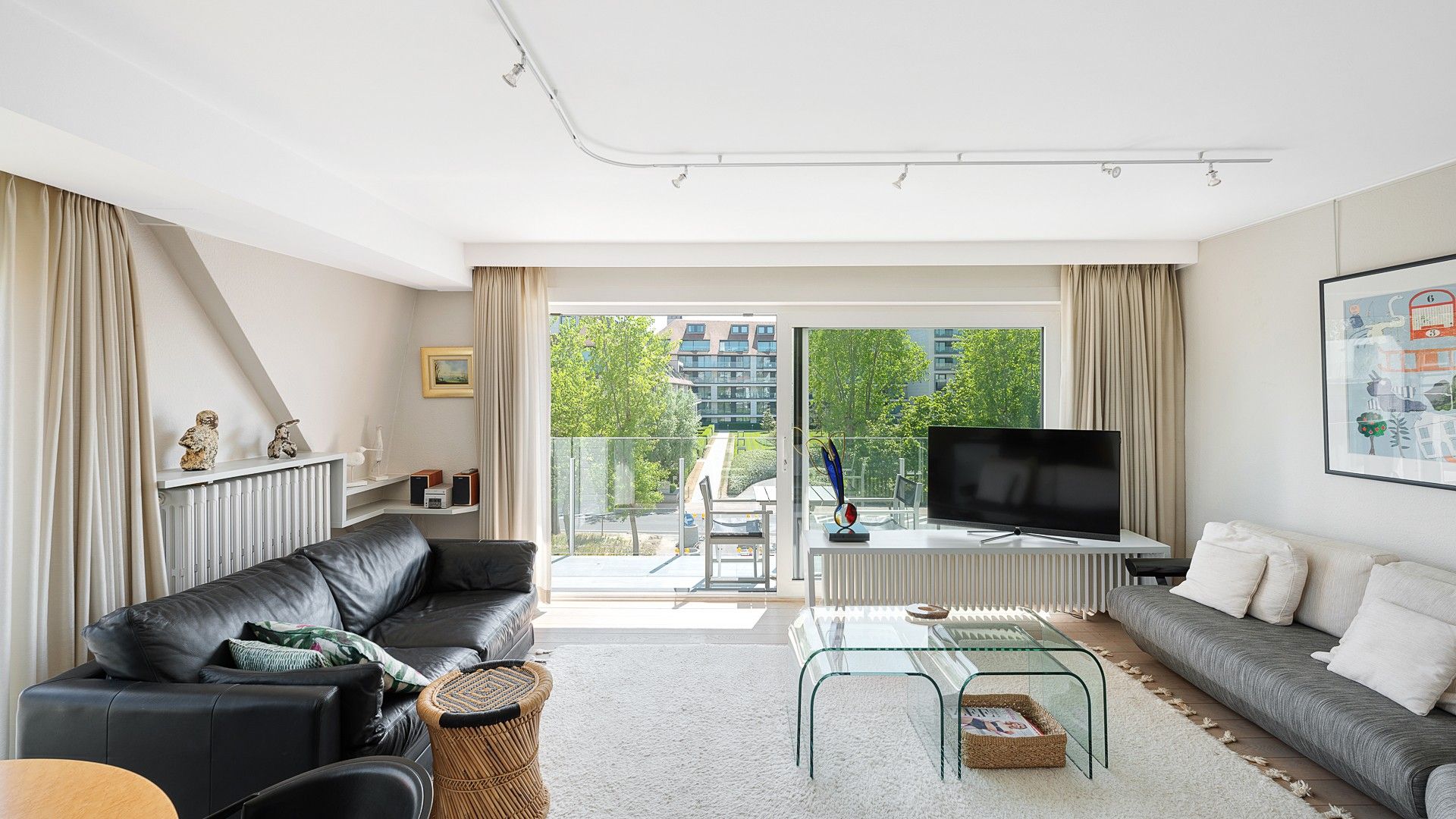 Appartement in villaresidentie met terrassen foto 3