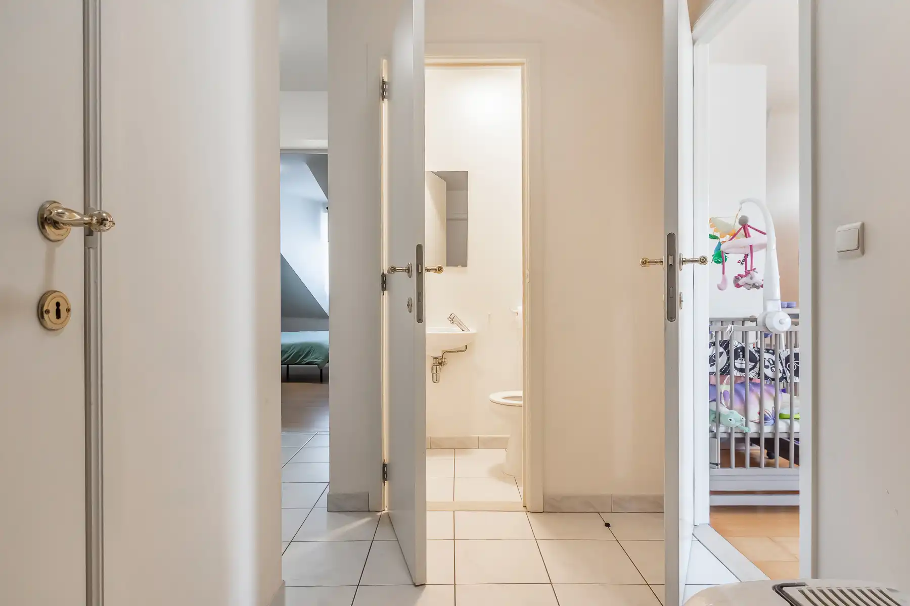 Energiezuinig appartement met 2 slaapkmers & autostaanplaats foto 14