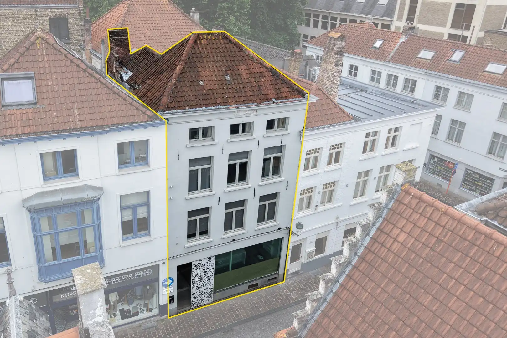 Opbrengsteigendom met handelsruimte op toplocatie in Brugse binnenstad foto 15