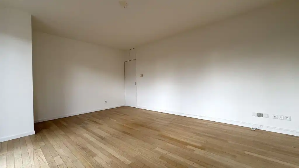 Instapklaar kantoor te huur nabij N12 in Schilde foto 11