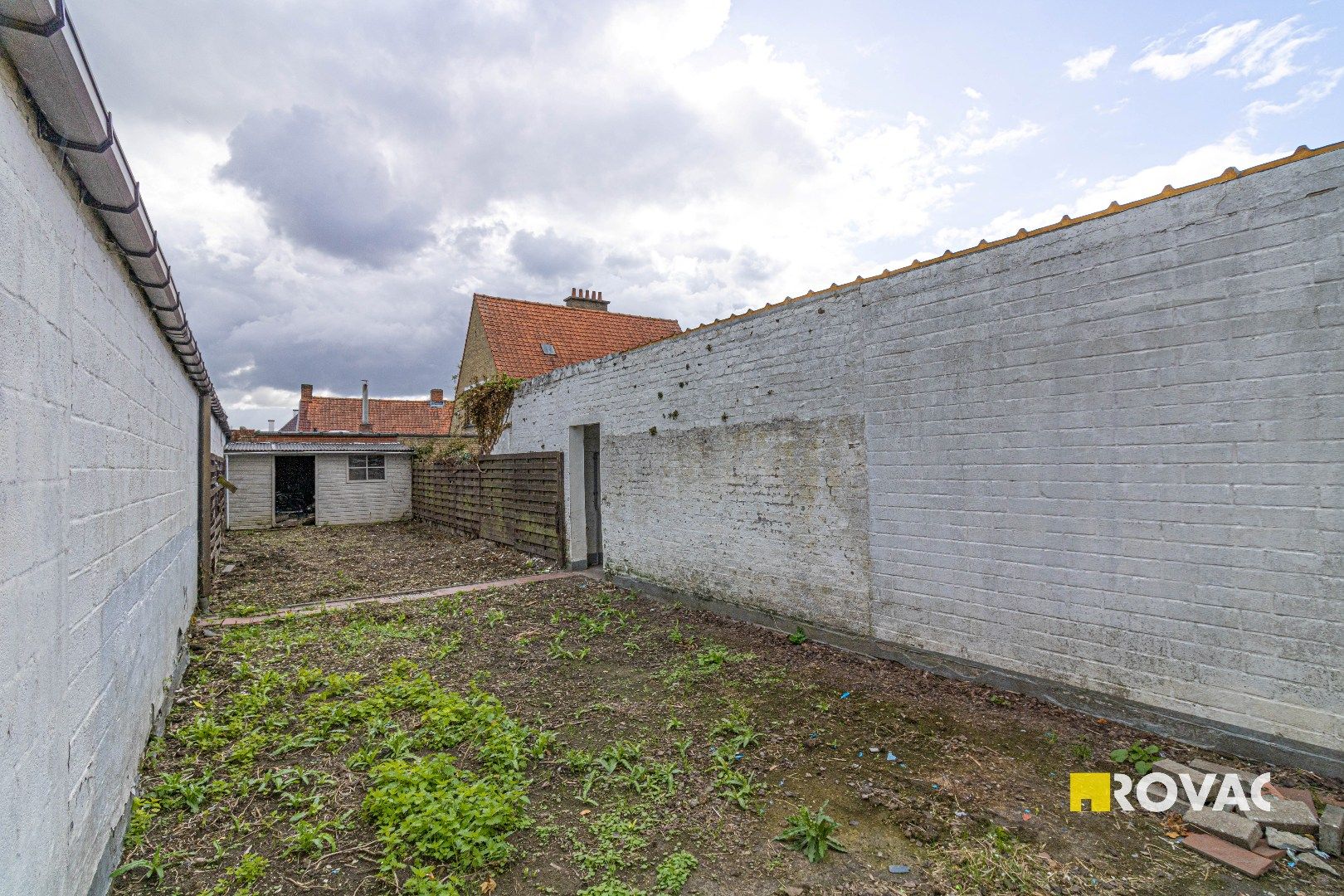 Zeer ruime woning met 5 slaapkamers, tuin en uitweg foto 20