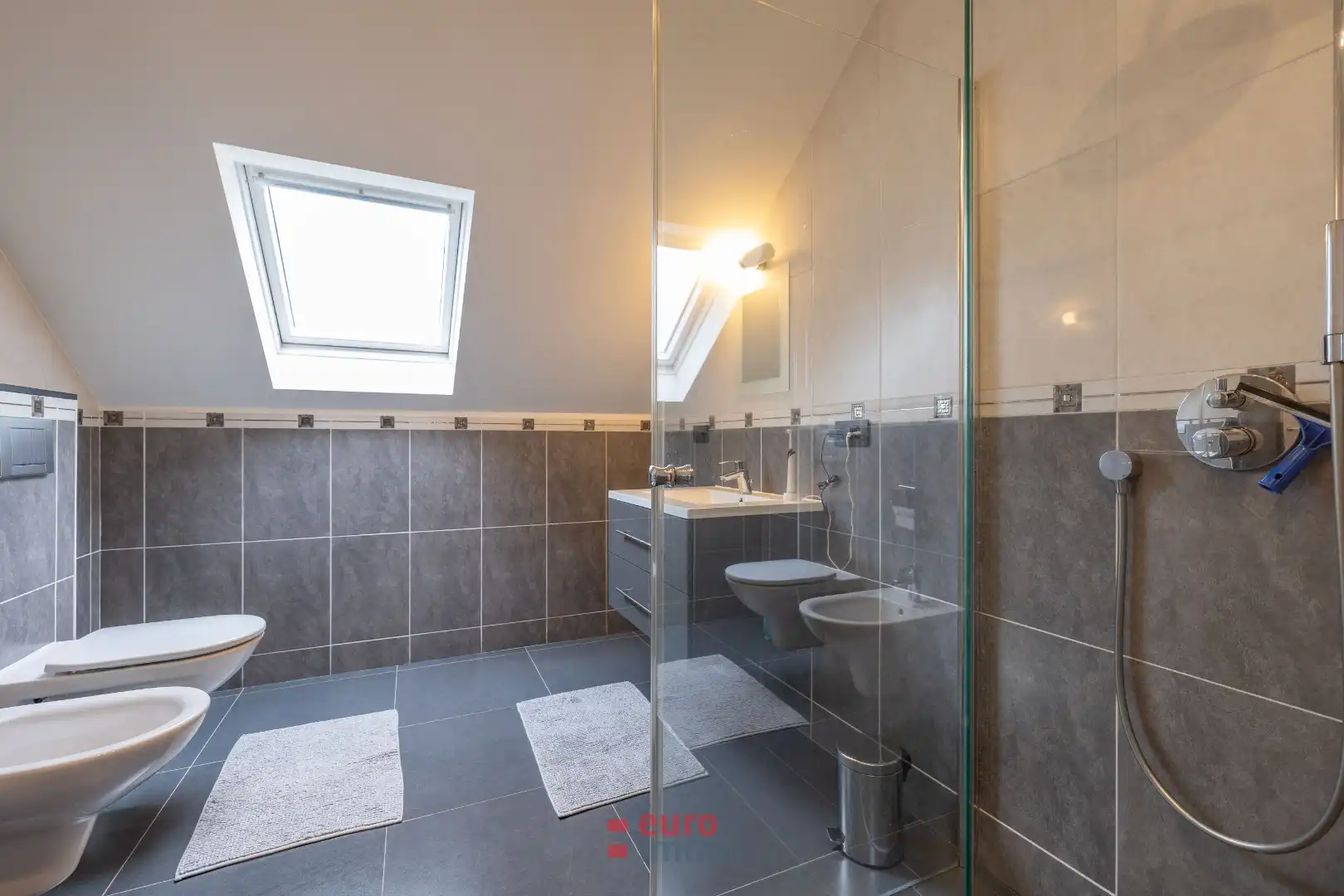 Exclusieve topvilla met binnenzwembad en zwemvijver in Sint-Idesbald! foto 25