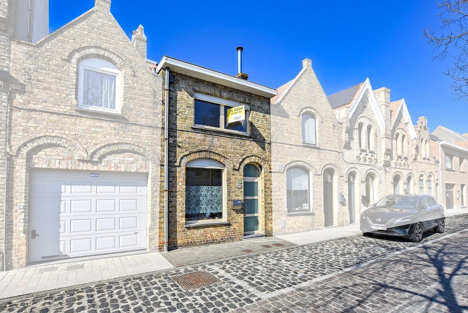 Charmante woning op toplocatie in centrum Diksmuide! foto 2