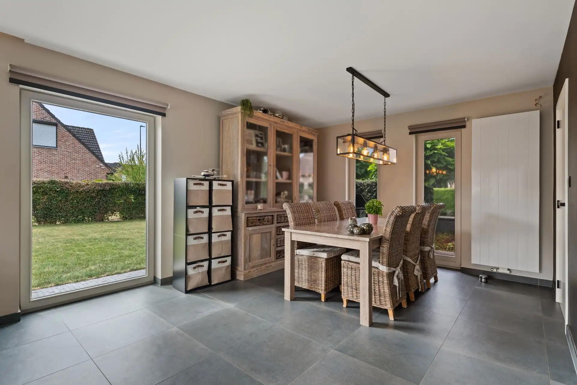 Instapklare halfopen bebouwing, met zuid-west gerichte tuin op rustige ligging te Berlare foto 3