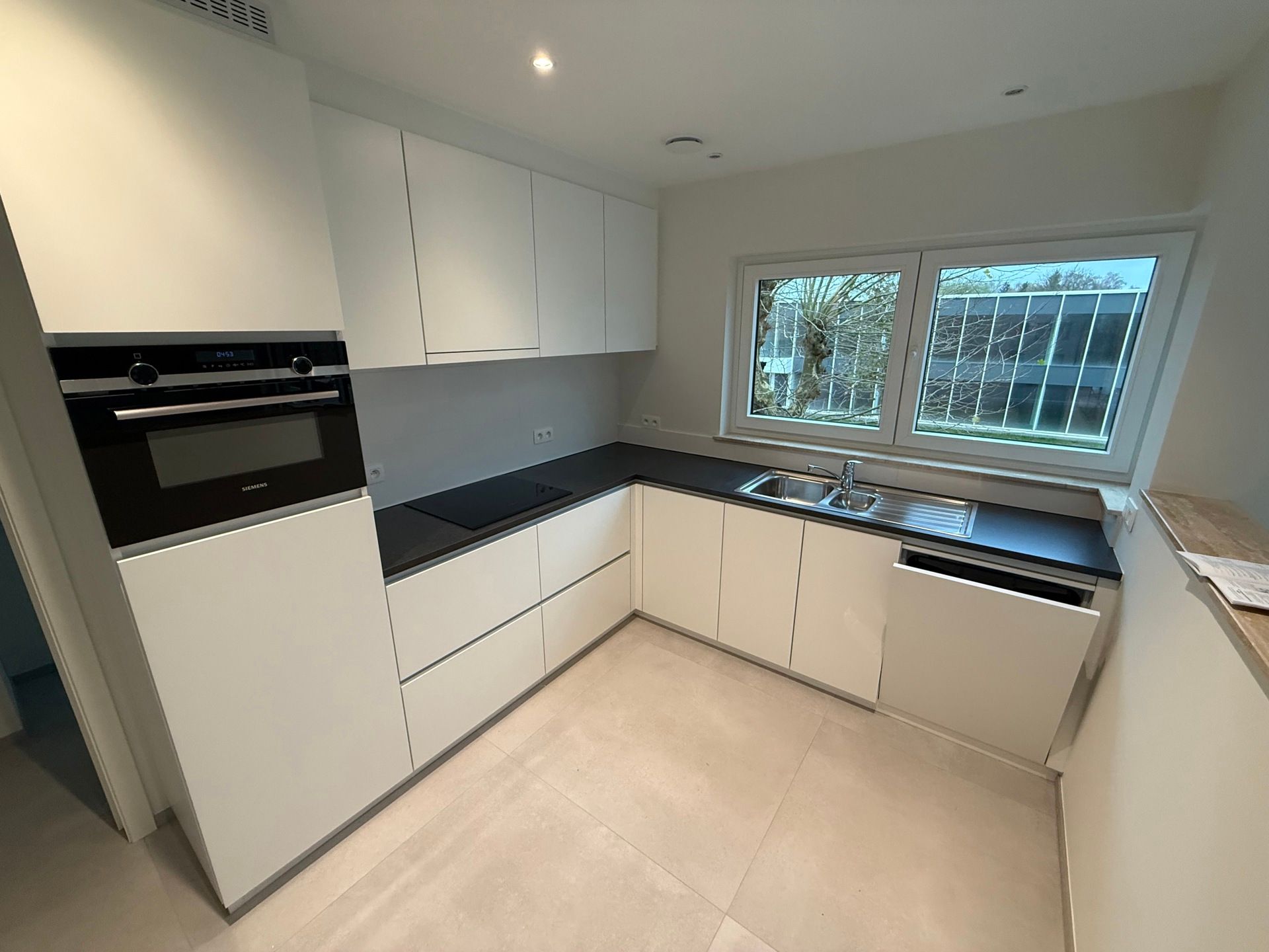 Moderne duplex met groot terras en EPC A foto 3