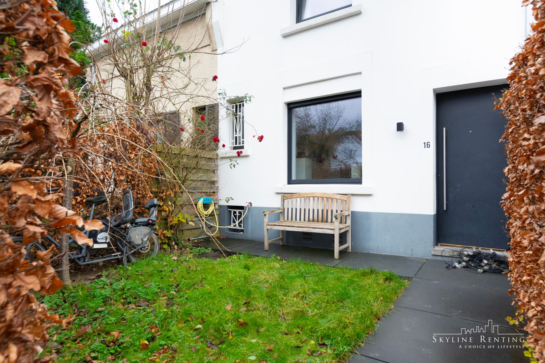 LICHTRIJK - Gemeubeld huis - 3k. met TUIN en TERRAS ! foto 13
