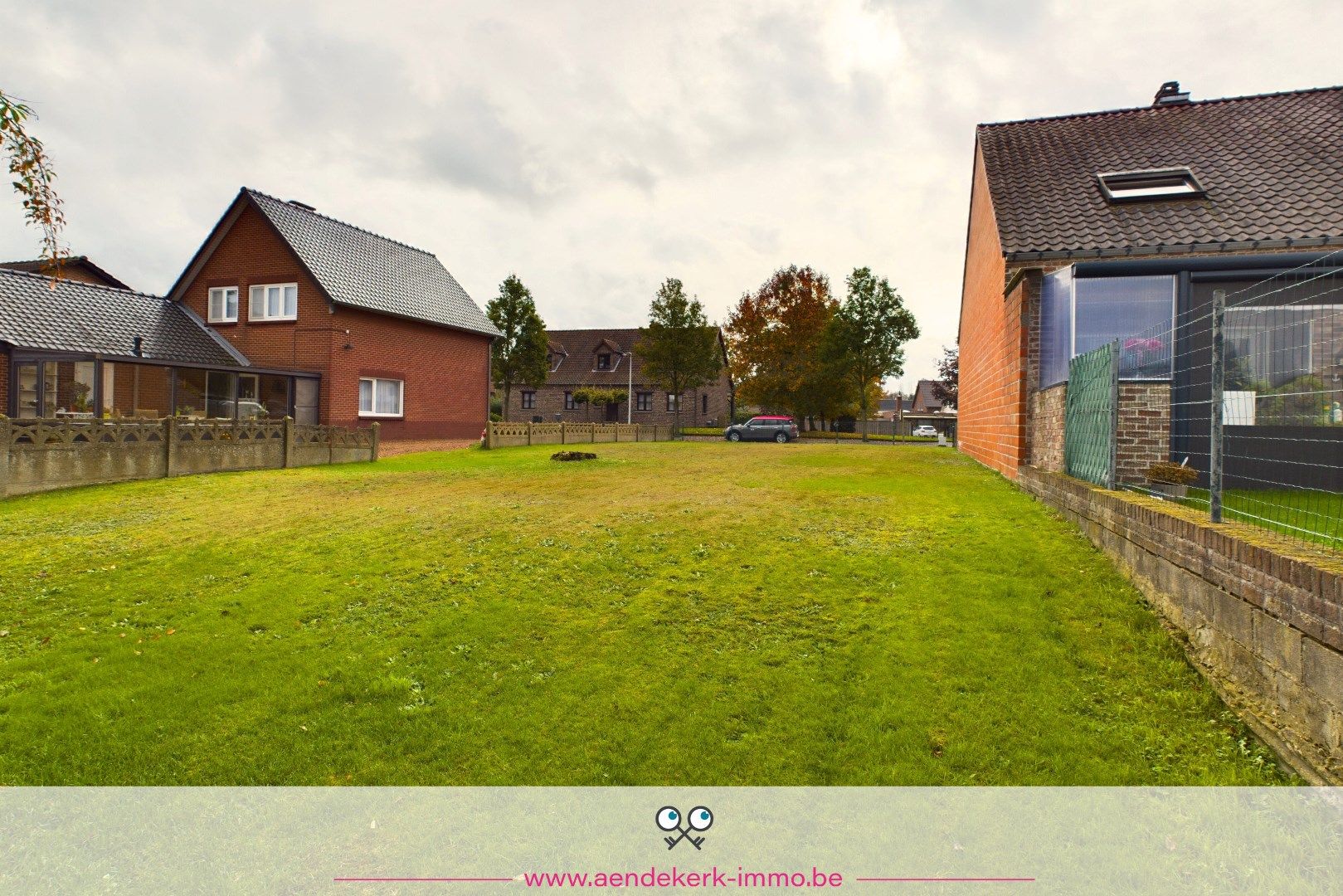 Bouwgrond voor een halfvrijstaande woning met tuin in Neeroeteren foto 3