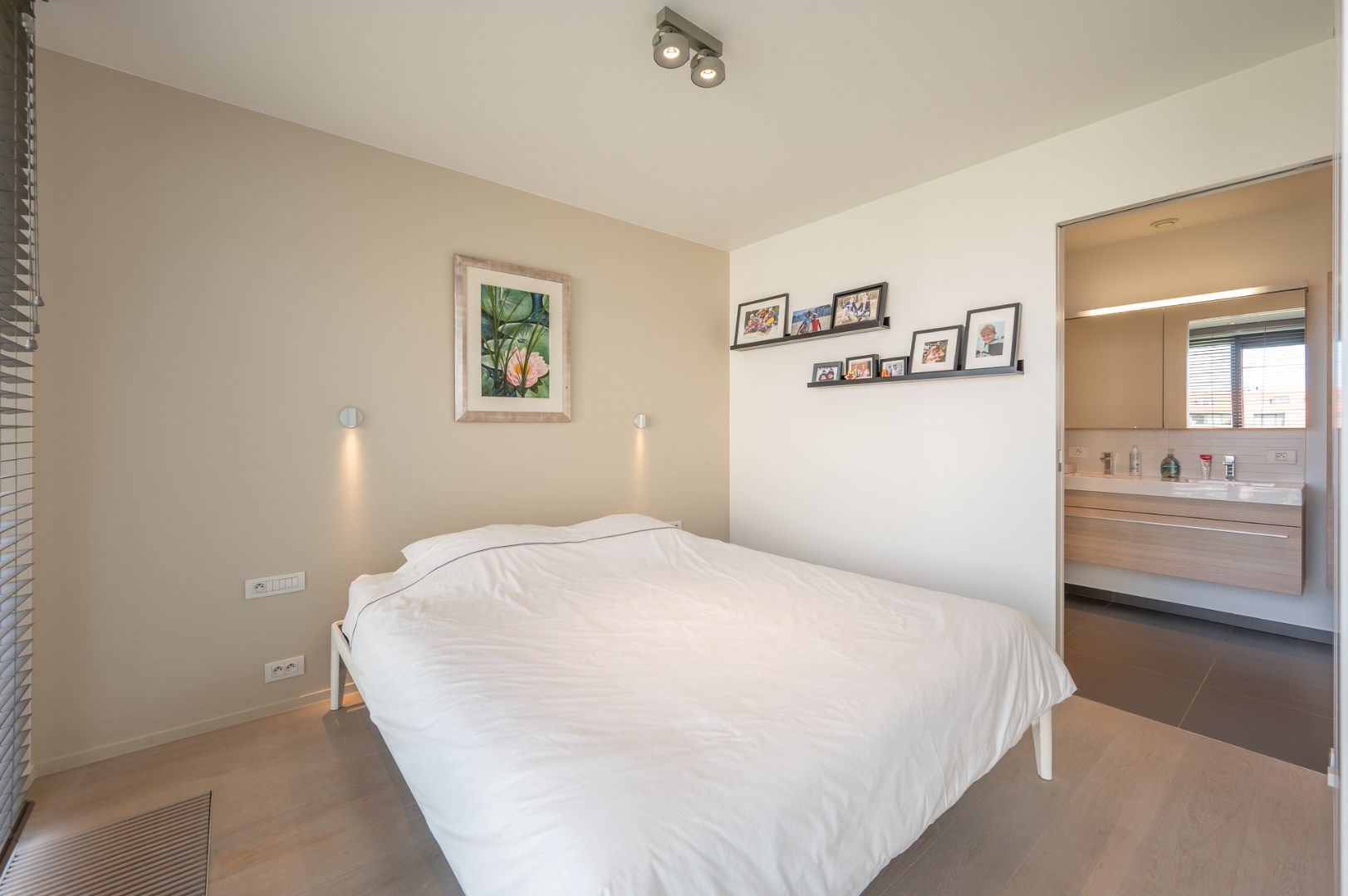 Ruim appartement met 4 slaapkamers in res La Reserve op 100m van het Albertstrand  foto 9