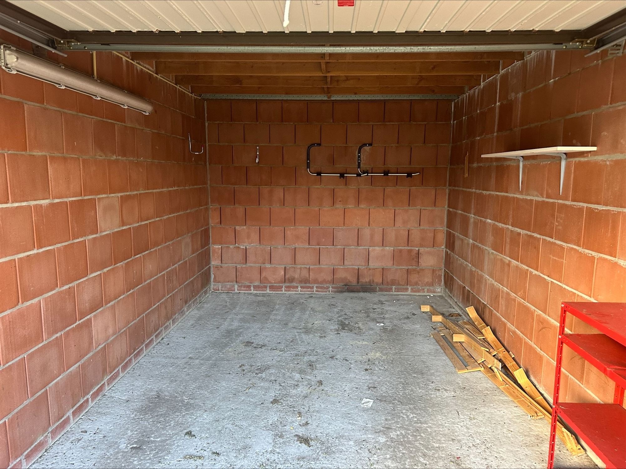 Garagebox - buiten foto 5