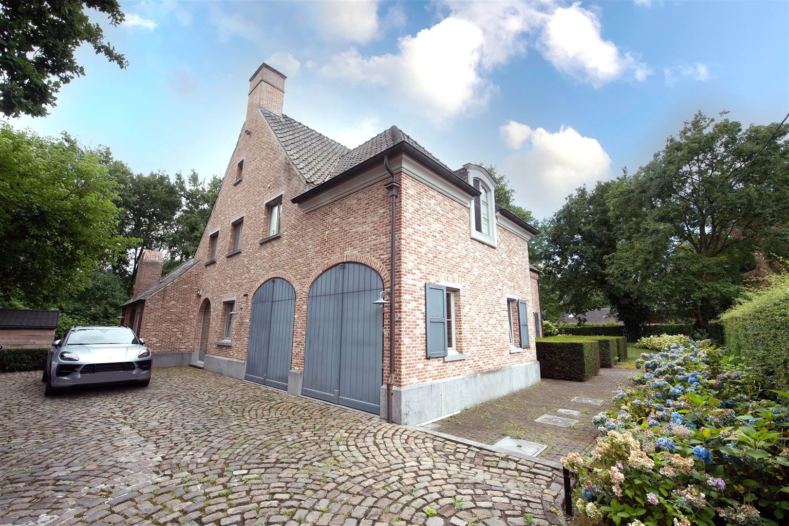 Gezellige MANOIRE villa in een aangename omgeving te Halle / Zoersel! foto 12