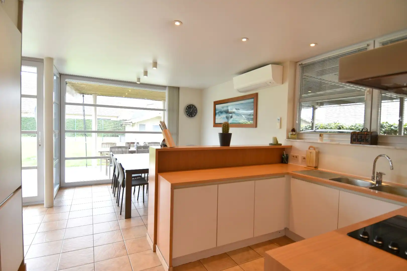 Rustig gelegen open bebouwing met 4 slaapkamers te Gullegem foto 7